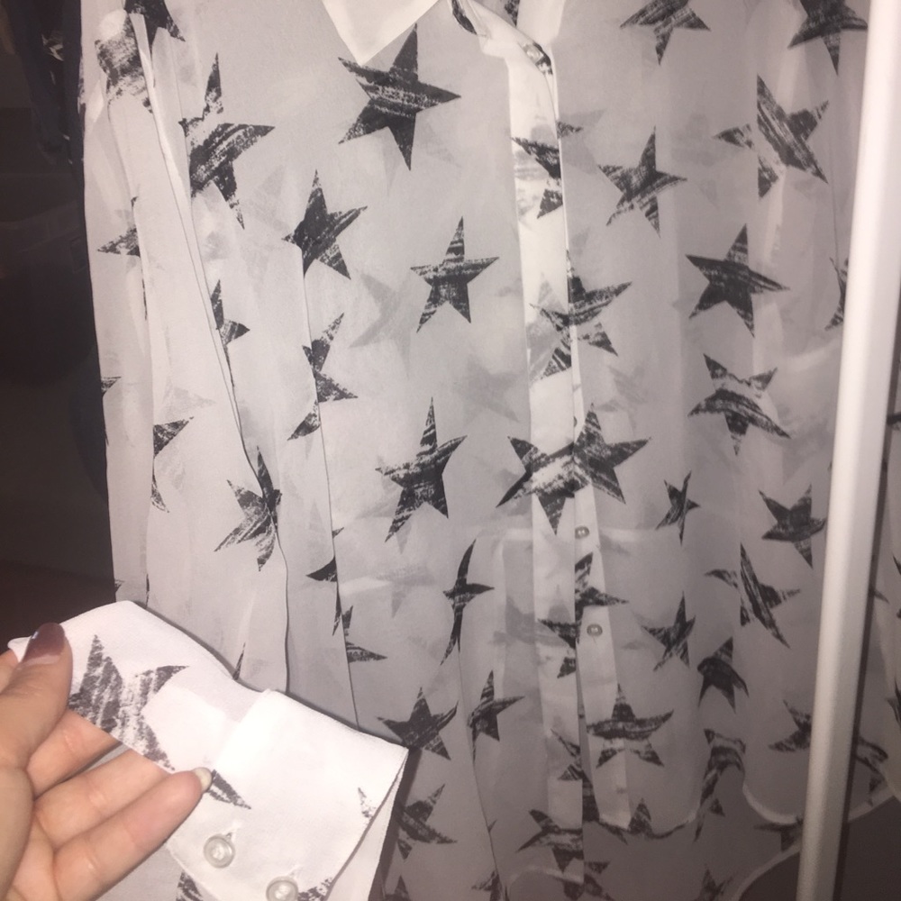 Lane Bryant b/w blouse with slit in back